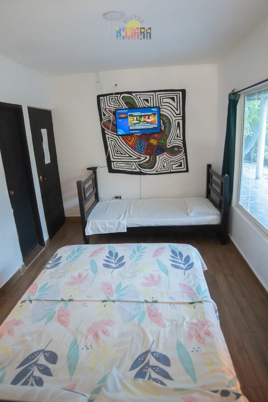 28613525-10e6-412d-9c40-75543bcabbe5